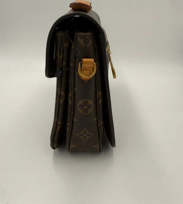 LOUIS VUITTON METIS Monogram Handbag thumbnail 6